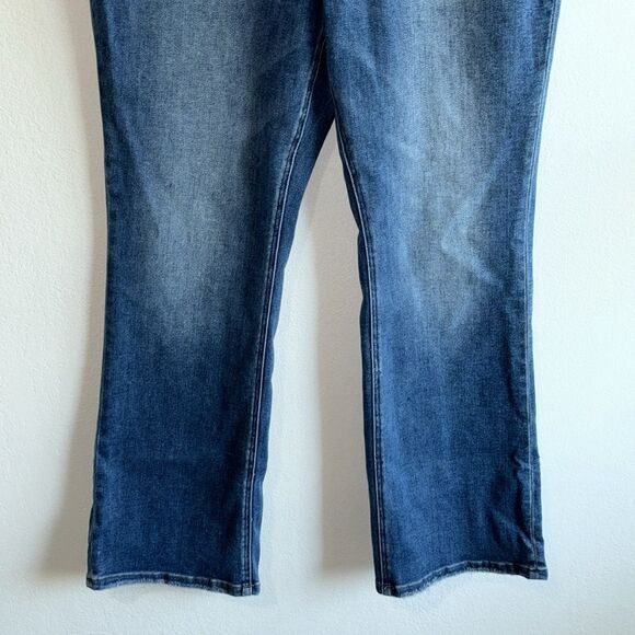 Loveret by Vervet Paramount High Rise Slim Bootcut Jeans Plus Sz 16 - Picture 5 of 12